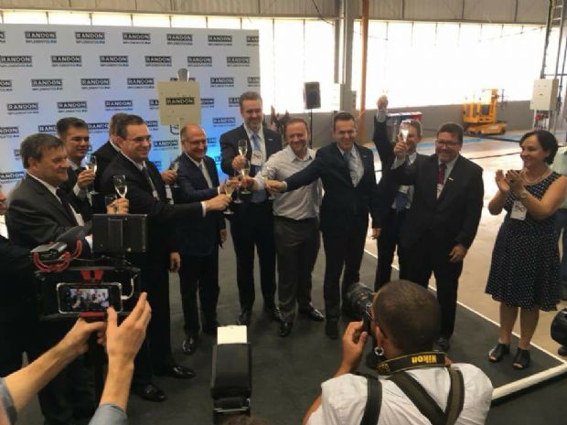 Márcia Lia comemora criação de empregos com início da Randon