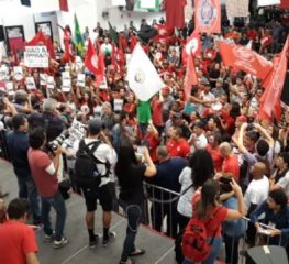 CENA POLÍTICA  QUARTA-FEIRA (4/4)