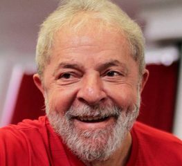 Começou a etapa virtual do Leilão Lula Livre
