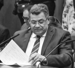 PT EVITA CENSURA NAS ESCOLAS