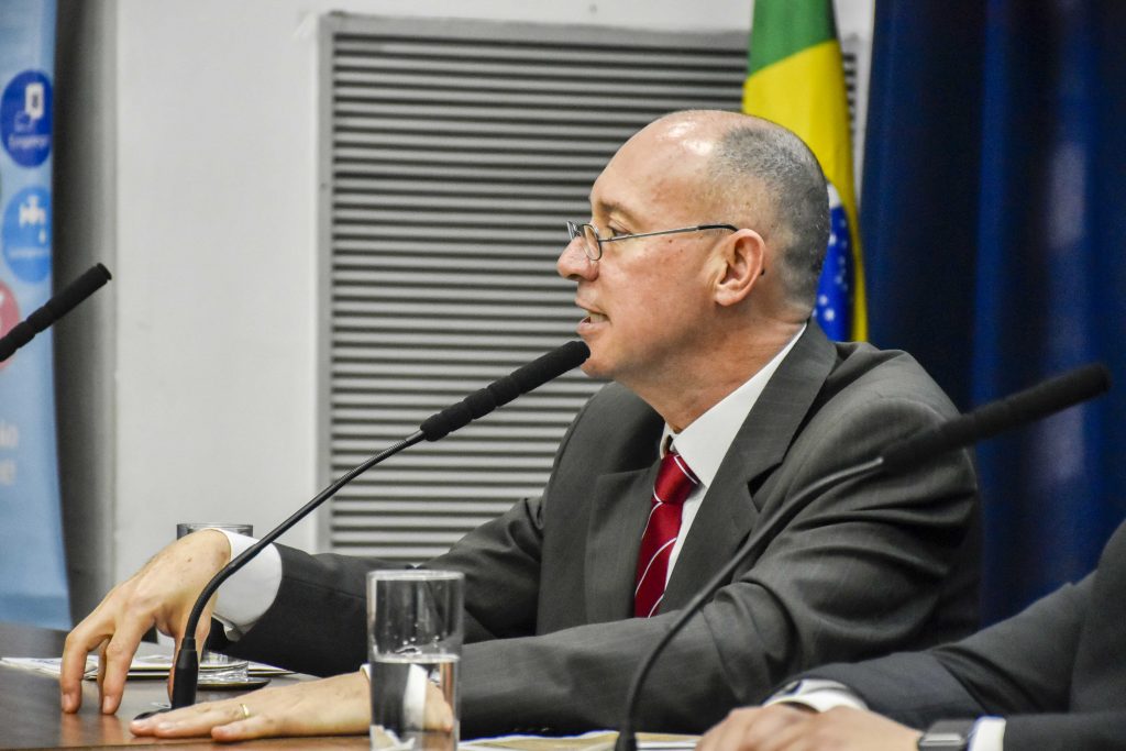 Paulo Fiorilo denuncia orçamento de Doria para 2021