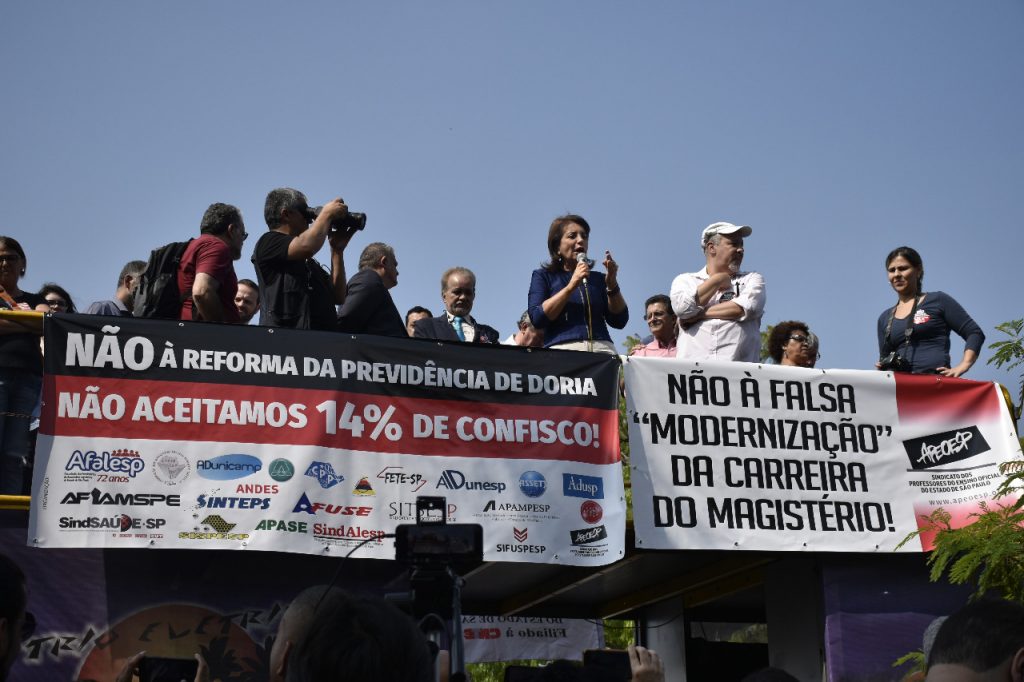 Cena Política – Terça-Feira, 19 de Novembro