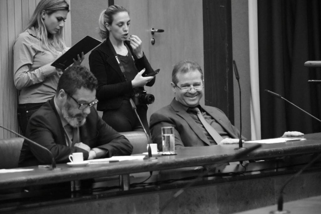 Cena Política – Quarta-Feira, 6 de Novembro