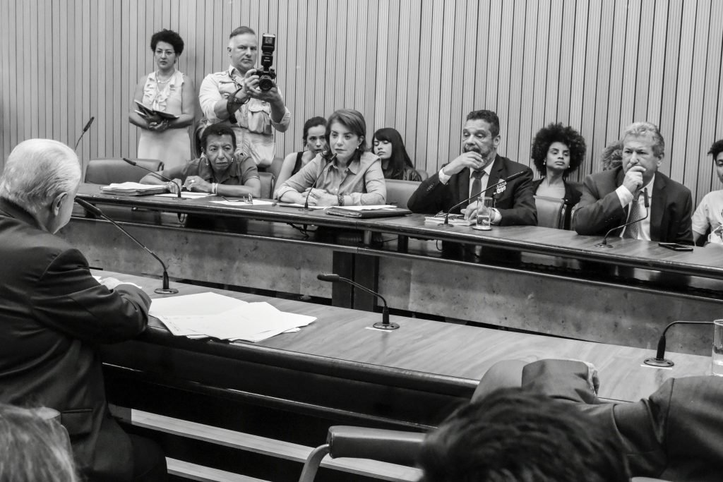 Cena Política – Terça-Feira, 5 de Novembro