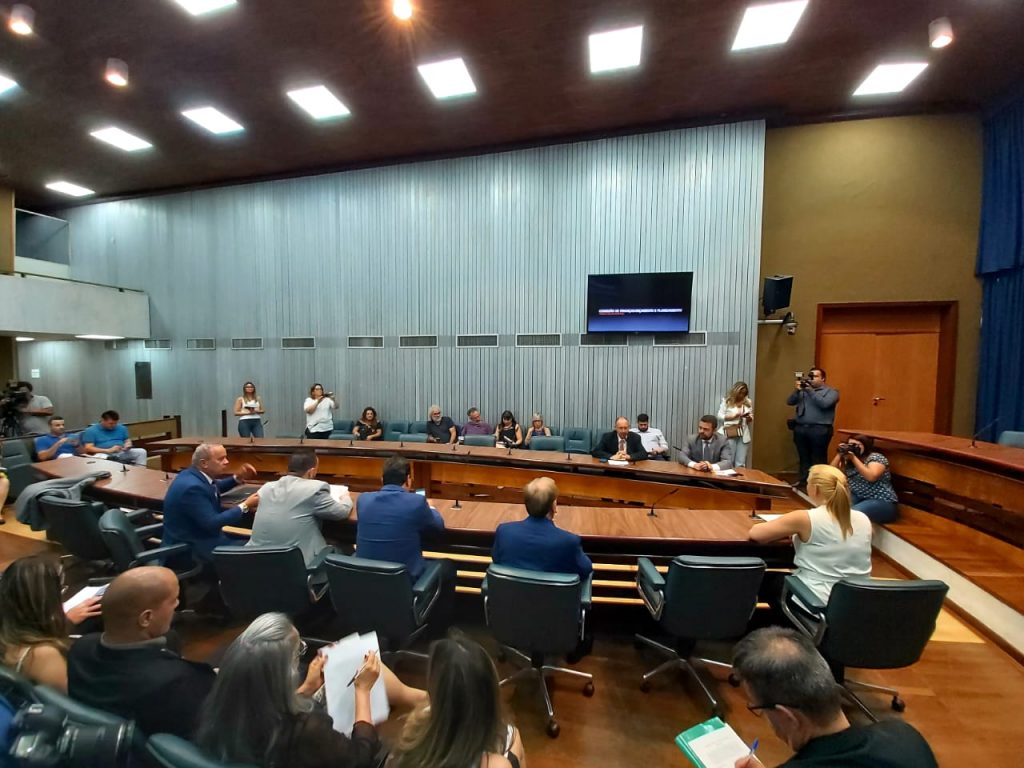 VOTO DE PAULO FIORILO DEFENDE REJEIÇÃO DAS CONTAS DE GOVERNO DE 2018