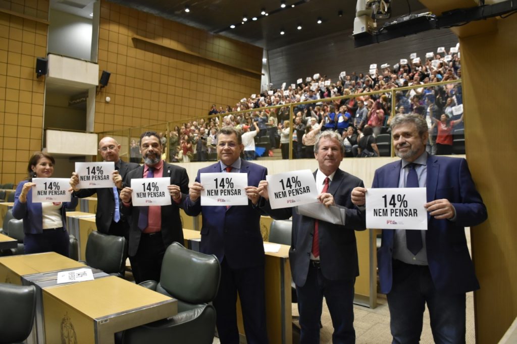 Cena Política, terça-feira, 3 de dezembro