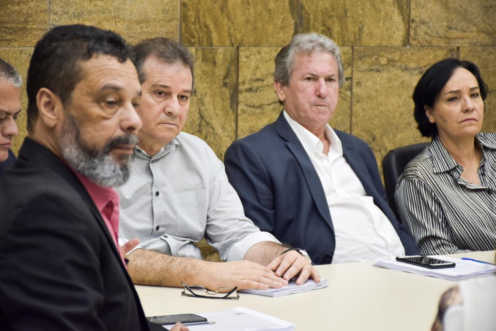 PT PEDE CASSAÇÃO DE ARTHUR MAMÃE FALEI