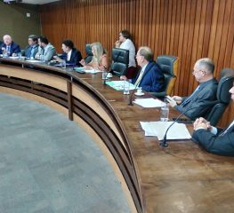 CENA POLÍTICA – QUARTA-FEIRA, 12 DE FEVEREIRO