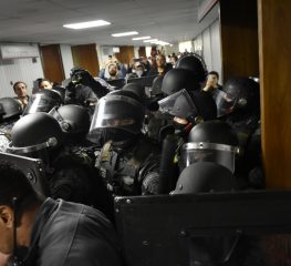 DORIA E MACRIS PROMOVEM MASSACRE CONTRA SERVIDORES