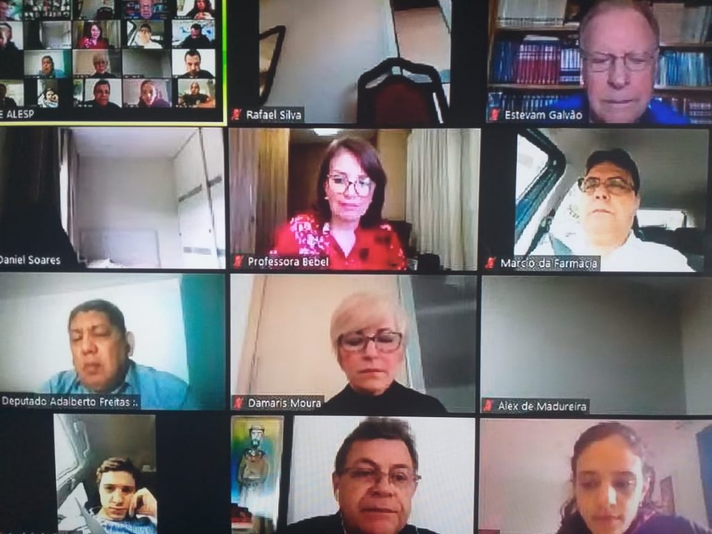 CONGRESSO DE COMISSÕES APROVA MEDIDAS EMERGENCIAIS DE COMBATE AO COVID-19