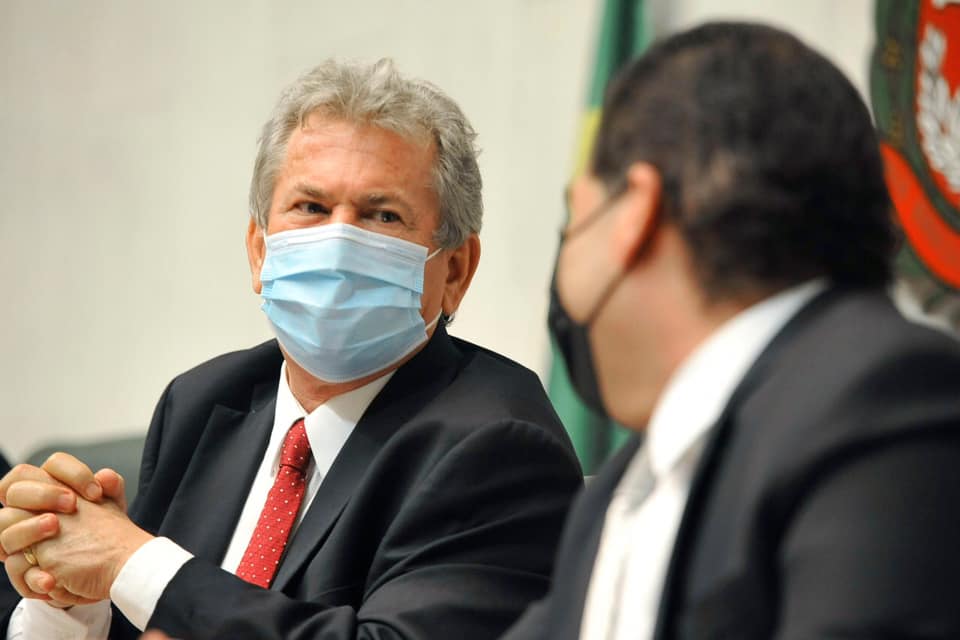 ENIO TATTO COBRA FISCALIZAÇÃO DO CONTRATOS CONSIDERADOS IRREGULARES PELO TCE