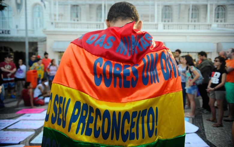 Para bancada do PT, PL 504/2020 ataca e censura comunidade LGBTQIA+ Para bancada do PT, PL 504/2020 ataca e censura comunidade LGBTQIA+