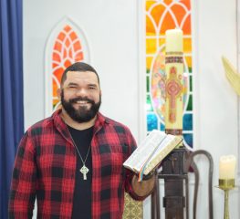 Pastor evangélico apoia bancada do PT na resistência ao PL que ataca e censura a comunidade LGBTQIA+