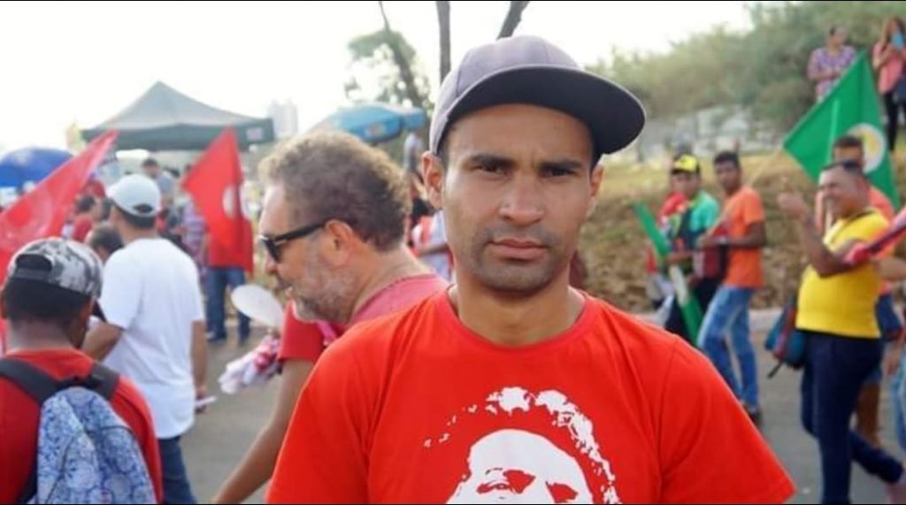 Homenagens a um militante: Jhow Lebre, presente!