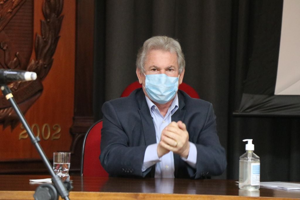 TATTO TRAVA PAUTA DE COMISSÃO EM PROTESTO CONTRA CONFISCO DOS APOSENTADOS