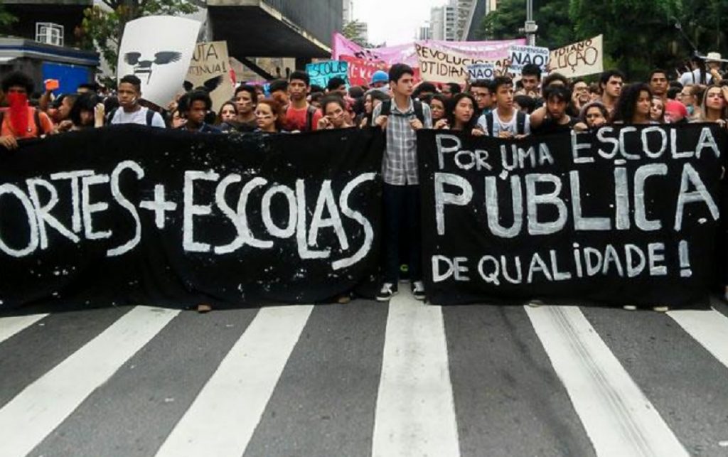Educação de qualidade: PT defende colaboração entre Estado e municípios Educação de qualidade: PT defende colaboração entre Estado e municípios