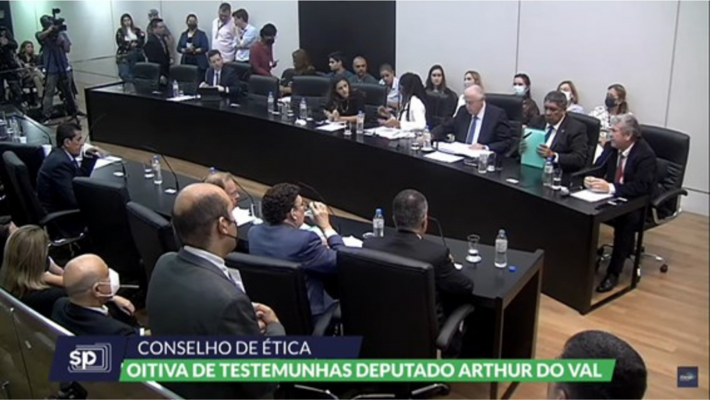 Processo contra deputado Arthur do Val deve ter relatório na próxima semana