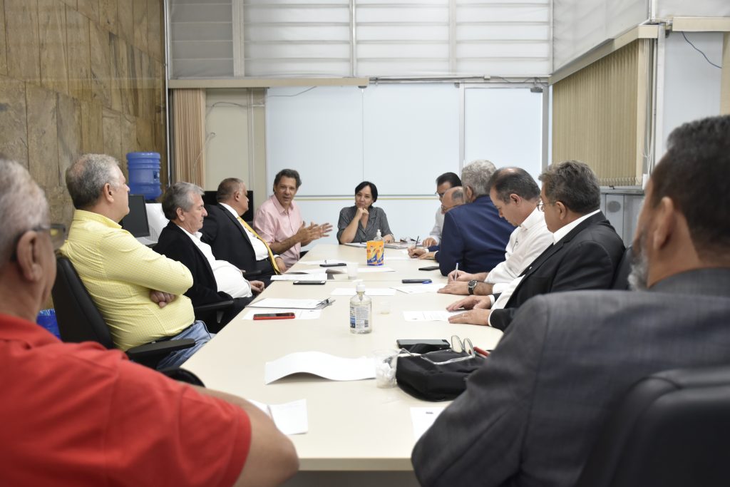 Quarta-feira, 27 de abril Quarta-feira, 27 de abril