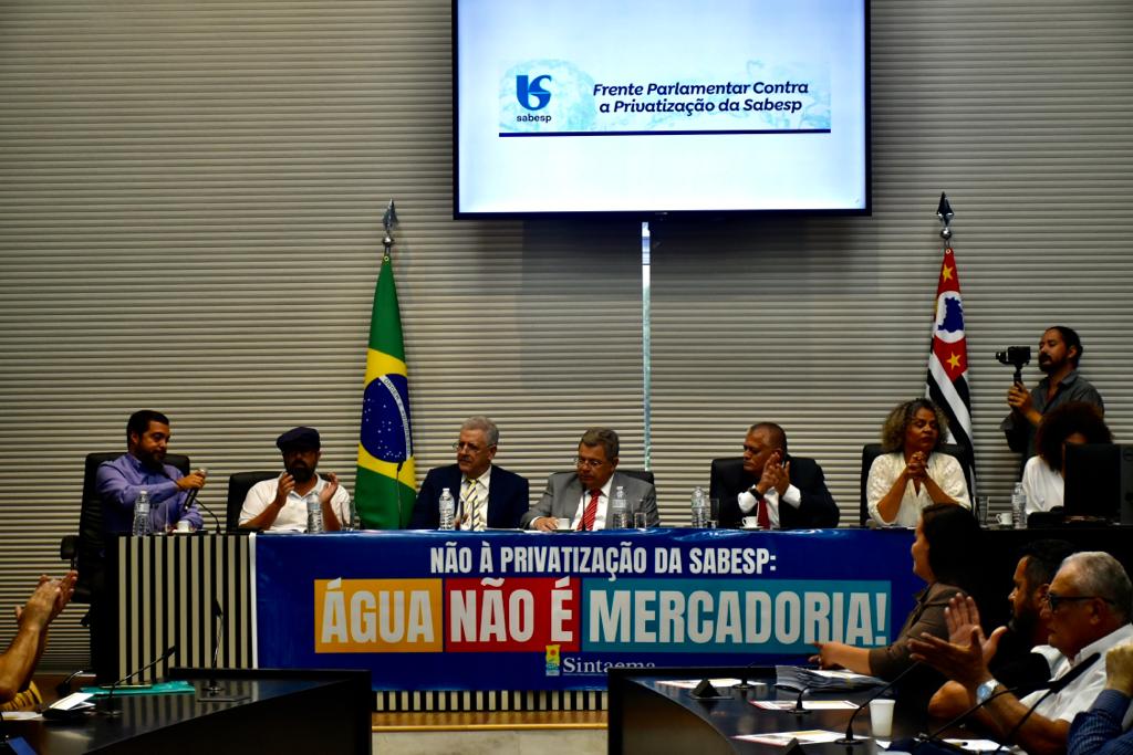 Frente parlamentar inicia mobilização contra privatização da Sabesp
