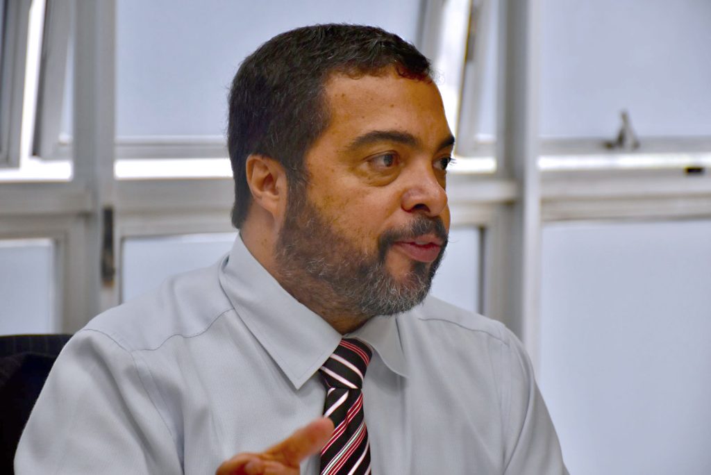 GOVERNISTAS IMPEDEM DERRUBADA DE VETO QUE PREJUDICA AUTISTAS