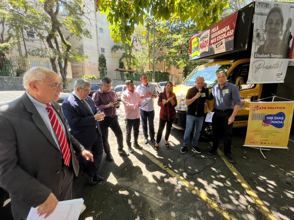 PROTESTO CONTRA OS CEM DIAS DE NADA DO GOVERNO TARCÍSIO