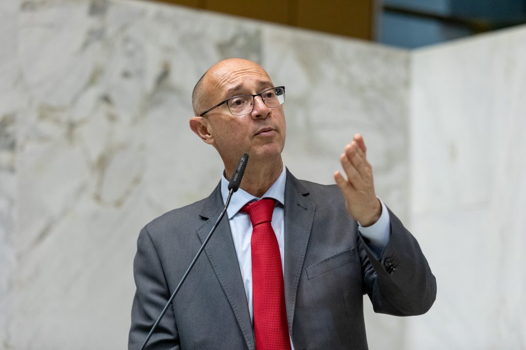 Fiorilo faz novos questionamentos sobre a ViaMobilidade