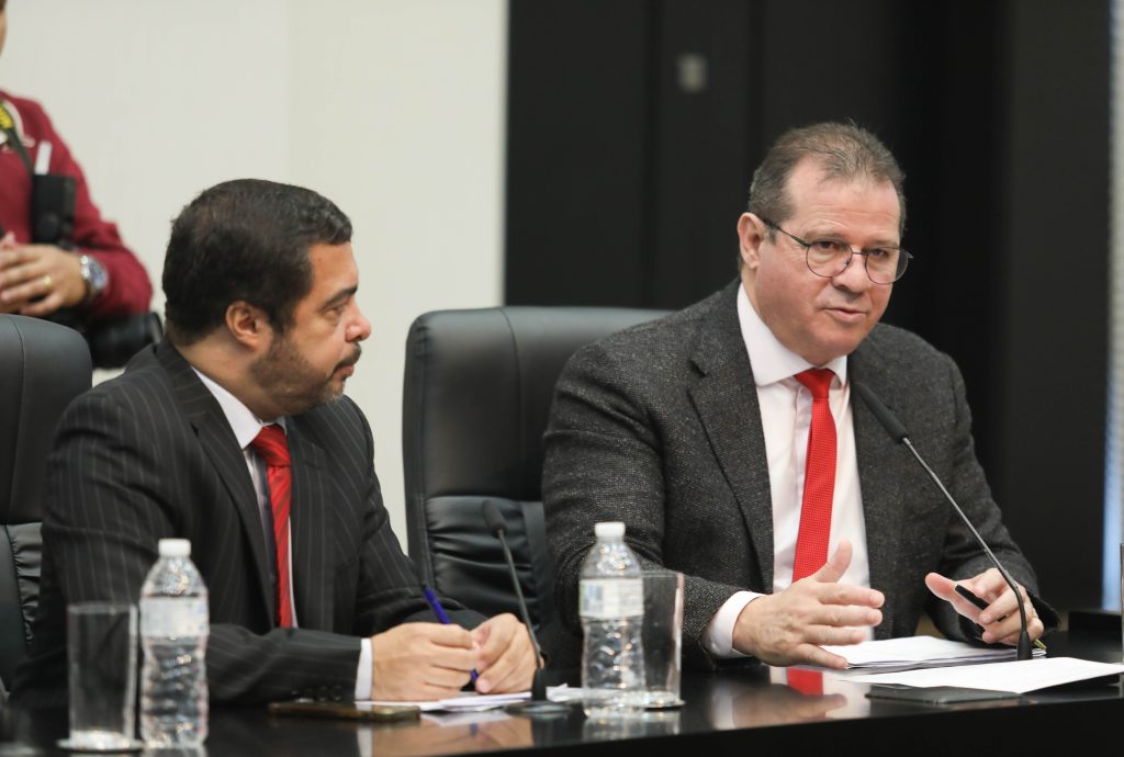 Petistas farão relatório sobre problemas jurídicos na CPI da Enel