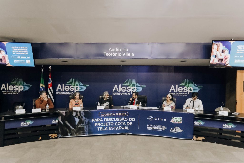 AUDIÊNCIA DEBATE COTA PARA PRODUÇÃO LOCAL EM SALAS DE CINEMA