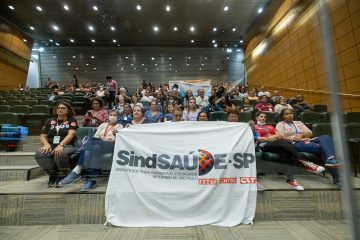 Aprovado projeto do governador, servidores têm reajuste ínfimo