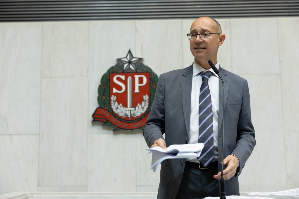 Fiorilo questiona exoneração e irregularidades na Agricultura