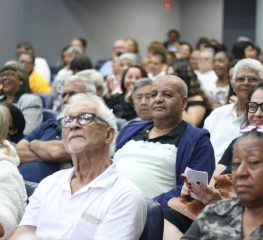 Simão Pedro propõe política de cuidado domiciliar à pessoa idosa em SP