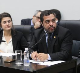 Presidente da Enel São Paulo volta à CPI sem respostas concretas