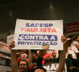 Após aprovação de venda da Sabesp sob truculência policial, deputados protocolam Ação Civil Pública para salvar companhia