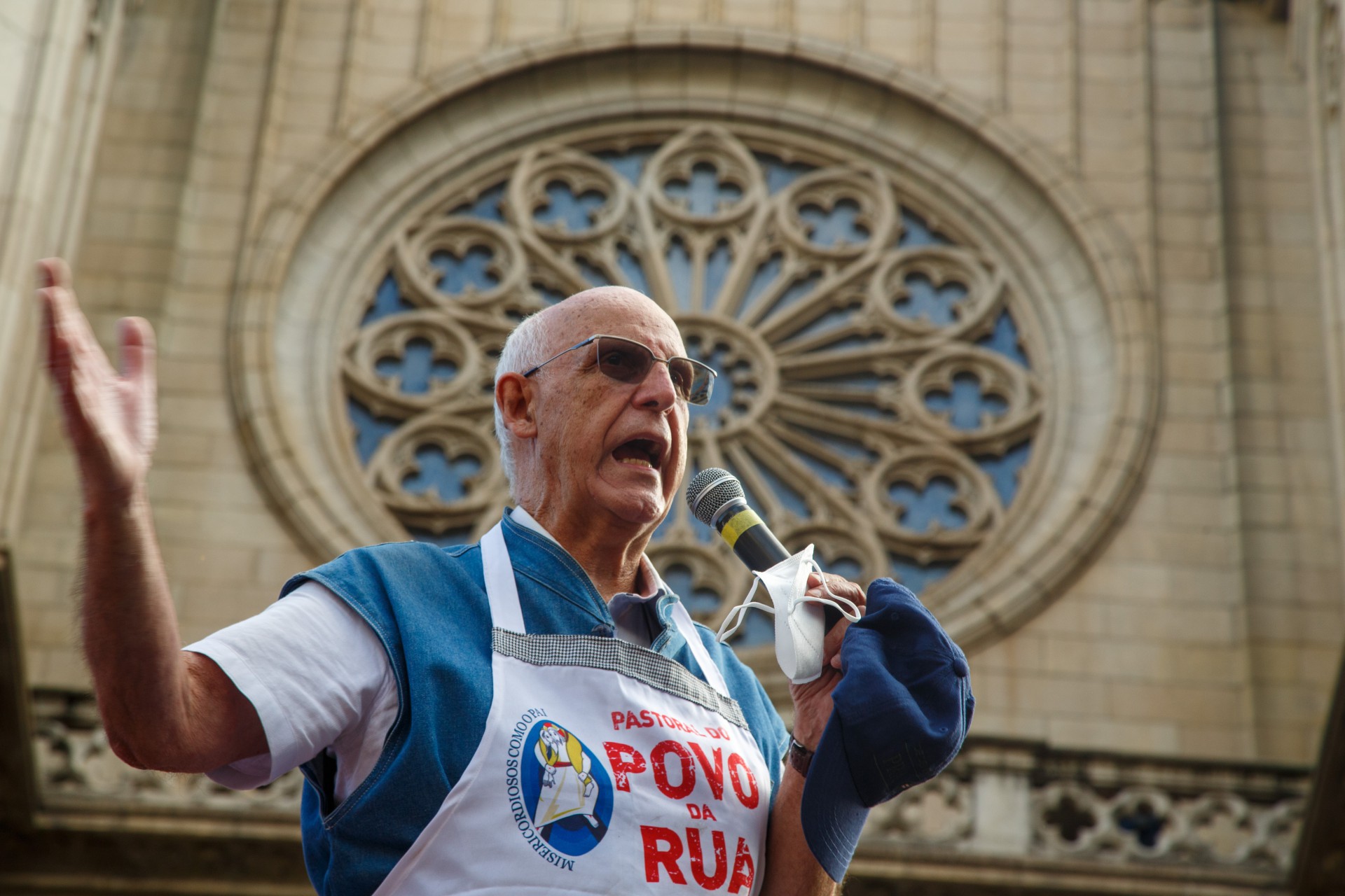 Solidariedade ao padre Júlio Lancellotti