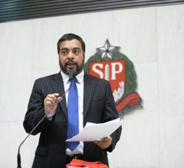 Quem controla os controladores em uma democracia?