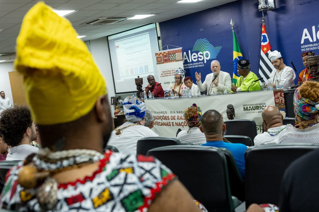 ATO CELEBRA DIA NACIONAL DAS TRADIÇÕES DE RAÍZES AFRICANAS