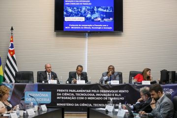 Frente promove cooperação inédita com Ministério de Ciência e Tecnologia