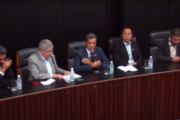 DEPUTADOS LANÇAM FRENTE PELA IMPLANTAÇÃO DE INSTITUTOS FEDERAIS EM SP