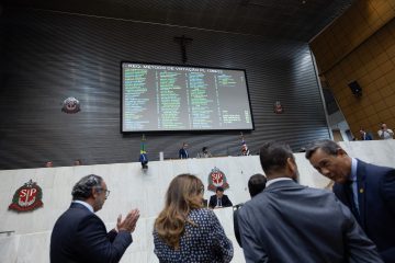 FRACASSA A VOTAÇÃO DA PRORROGAÇÃO DE PRAZO PARA REGULARIZAÇÃO DE TERRAS