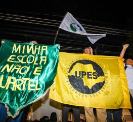 Nota da bancada opõe-se a violência e a modelo autoritário para a educação