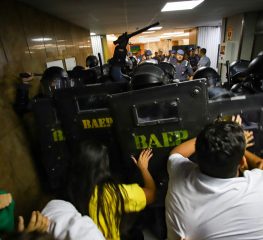 Condepe pede apuração de abusos da PM contra manifestantes na Alesp