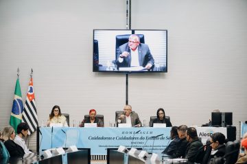Dr. Jorge do Carmo homenageia quem cuida e discute seus direitos