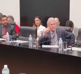 BASE DO GOVERNO DESPRESTIGIA APRESENTAÇÃO DO SECRETÁRIO KINOSHITA NA ALESP