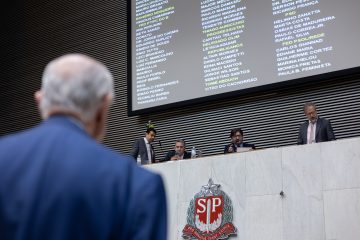 LDO/2025 PERMITE QUE GOVERNO TARCÍSIO ABOCANHE RECURSOS DA PESQUISA CIENTÍFICA