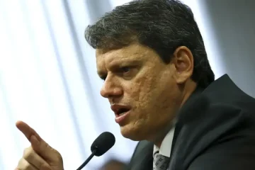Tarcísio quer acelerar aprovação de superpoderes para agências reguladoras de serviços concedidos