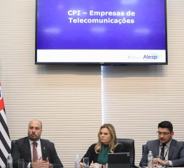 CPI DAS EMPRESAS DE TELECOMUNICAÇÕES OUVE REPRESENTANTE DA VIVO