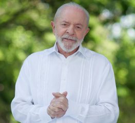 Assista ao vídeo do presidente Lula pedindo votos para eleger vereadores do PT