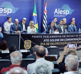 REIS COMANDA COMEMORAÇÃO DO DIA DA VALORIZAÇÃO DO POLICIAL CIVIL