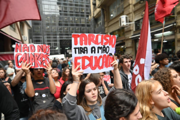 Ataque à educação pública: base de Tarcísio põe em votação PEC do corte de recursos