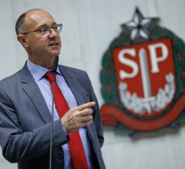 Líder pede que MP apure responsabilidades no surto de virose na Baixada Santista